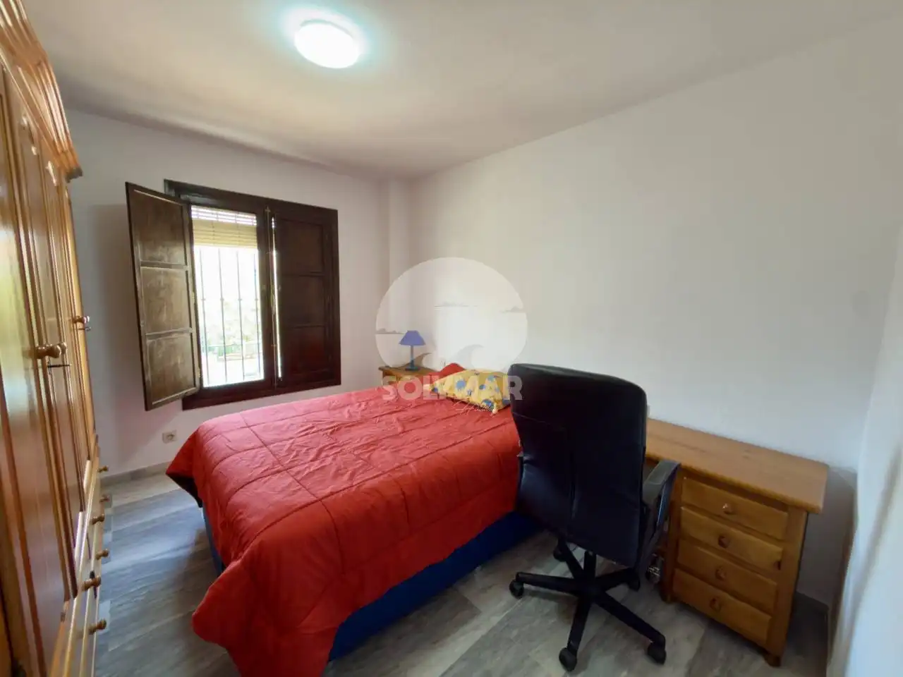 Bedroom of Flat for sale in Vélez-Málaga  with Air Conditioner, Terrace and Furnished