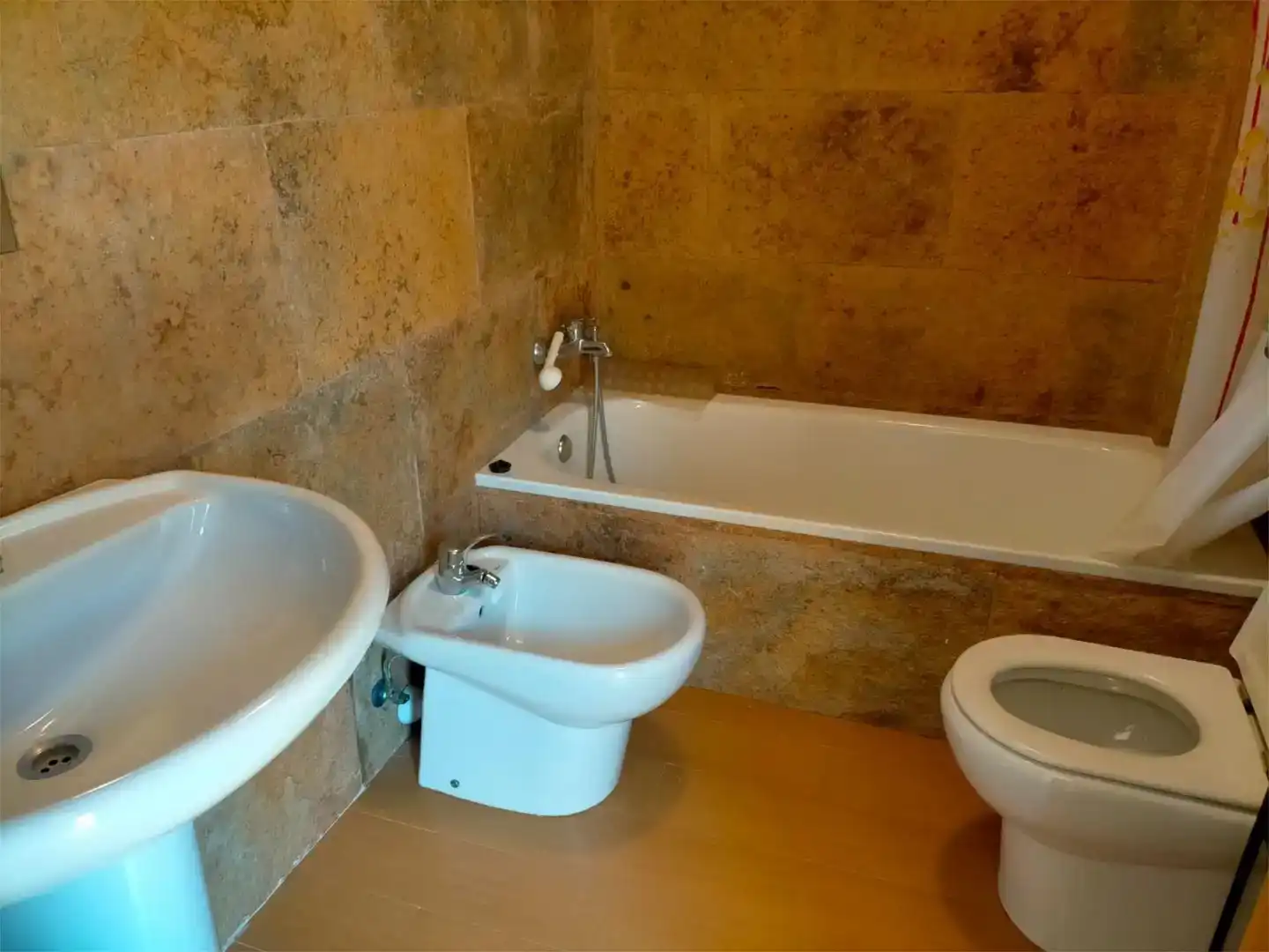 Bany de Pis en venda en Puebla de Don Fadrique amb Jardí privat i Moblat