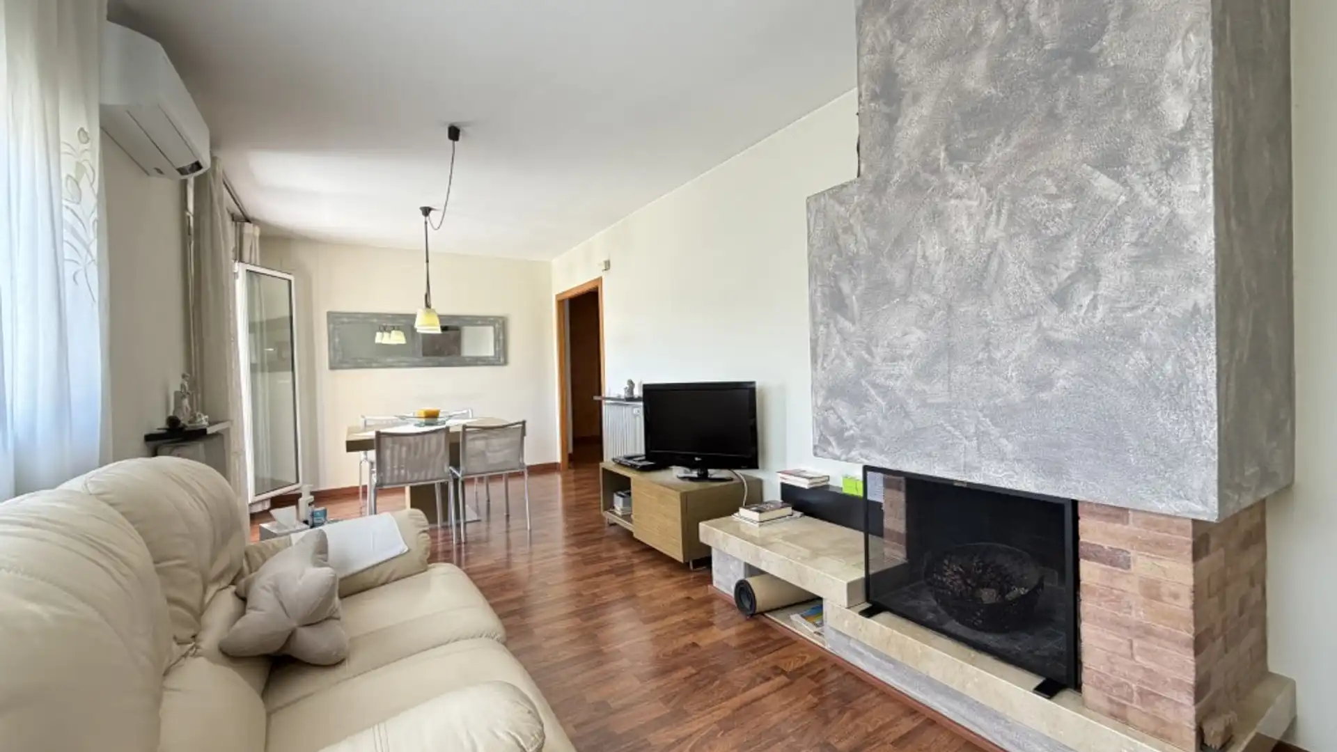 Ático en venta en Eixample Sud – Migdia