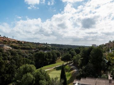 House with pool for sale in Elviria - Cabopino