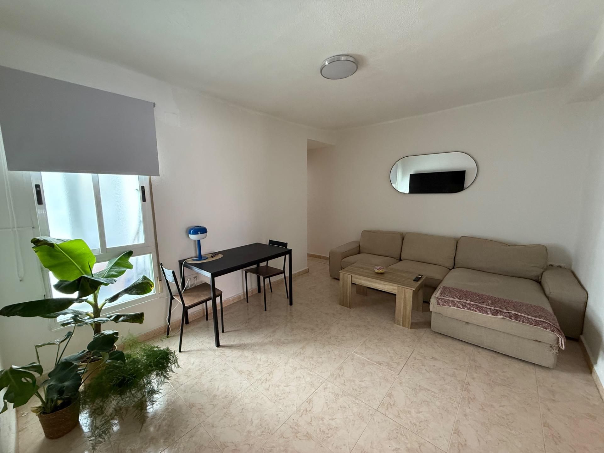 Living room of Apartment to rent in  Granada Capital  with Air Conditioner and Heating