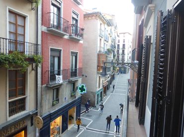 Pis amb balcó en venda a Calle Curia