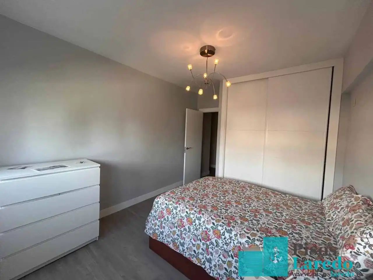 Flat for rent in Avenida Libertad, Zona Playa