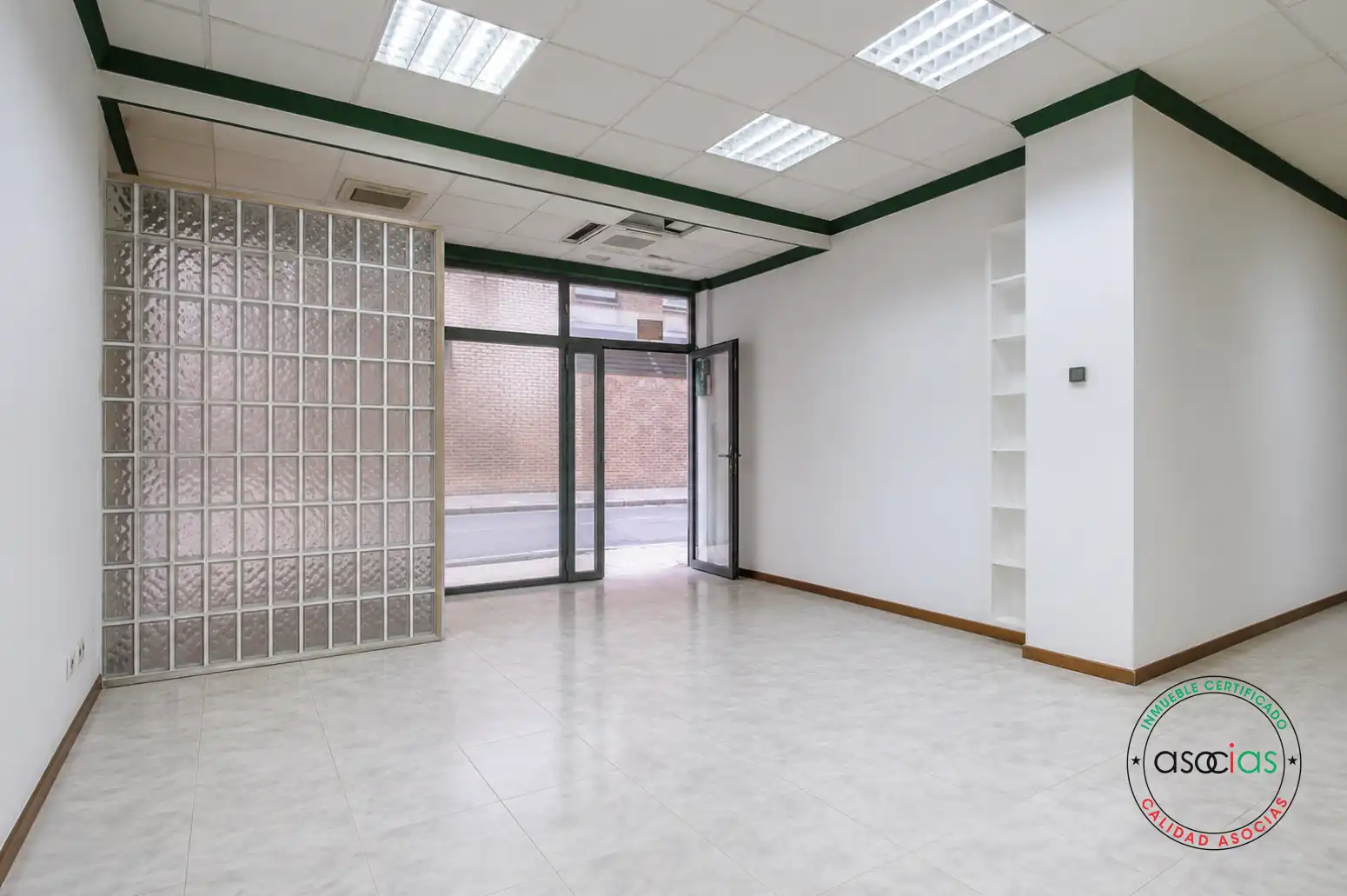 Local comercial en venta en Sama - CL CAPITAN ALONSO NART 19, imagen 6
