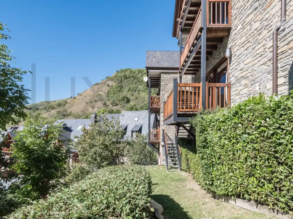 Vista exterior de Casa o chalet en venta en Naut Aran