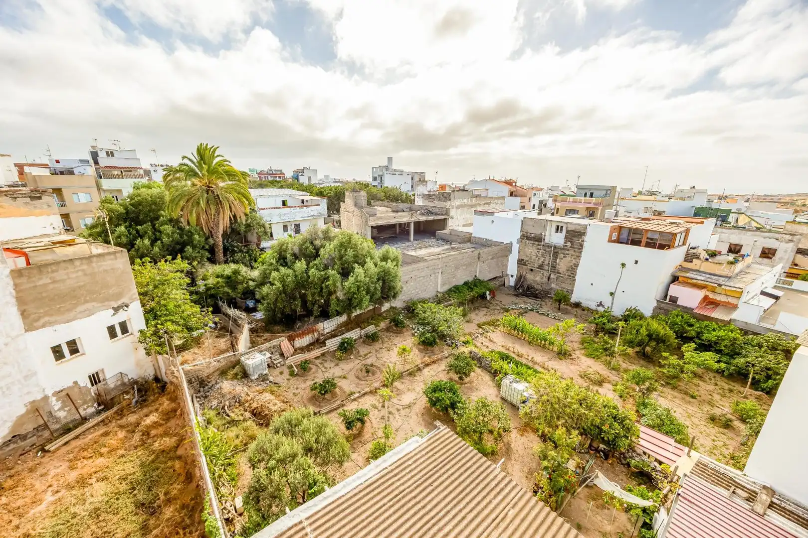 Vista exterior de Casa o chalet en venta en Telde con Alarma