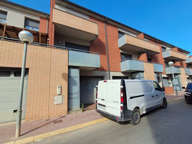 Casa-chalet en Venta en  C/ 11 de Setembre en Torres de Segre