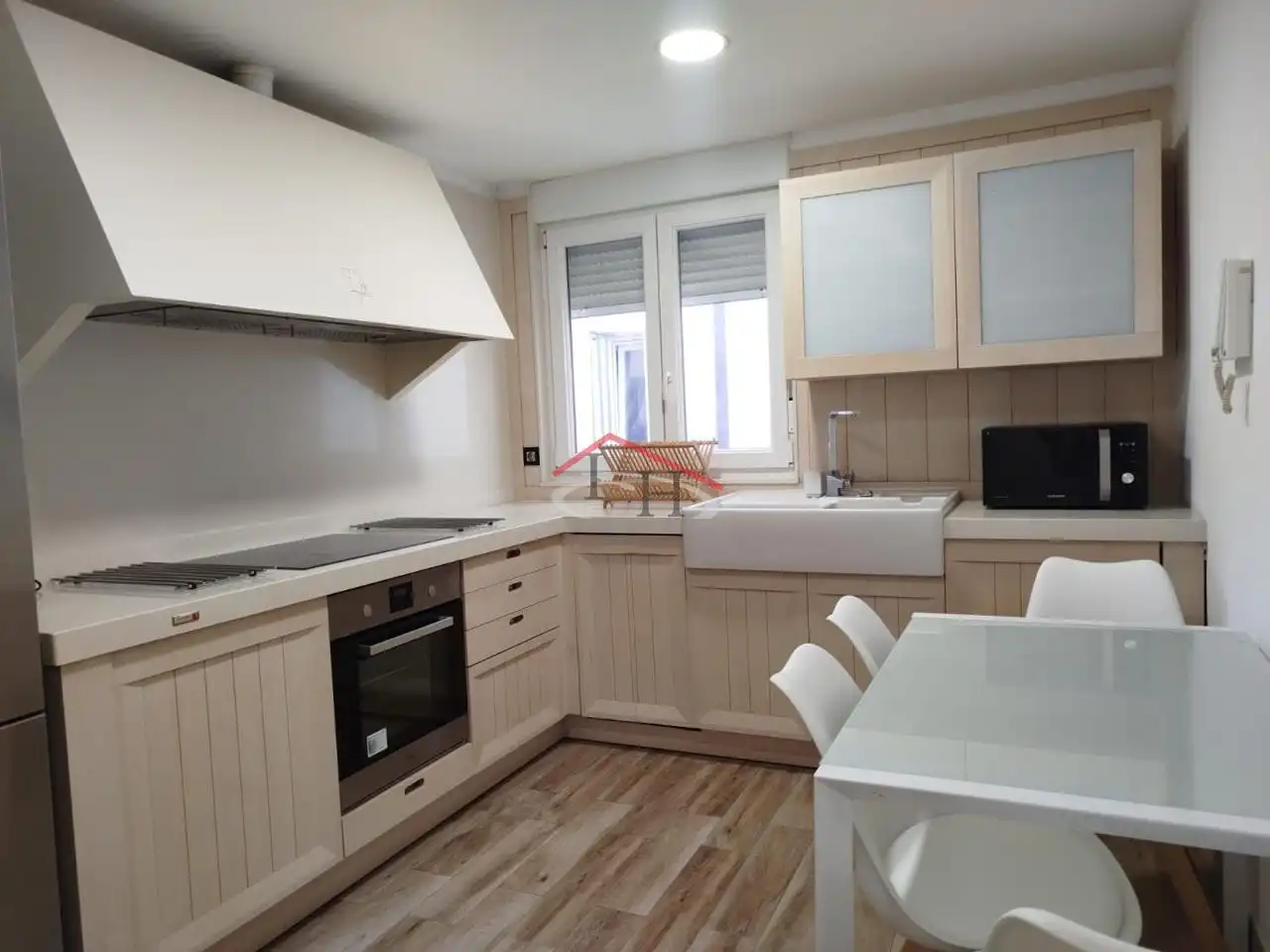 Cocina de Piso en venta en León Capital  con Calefacción, Parquet y Terraza