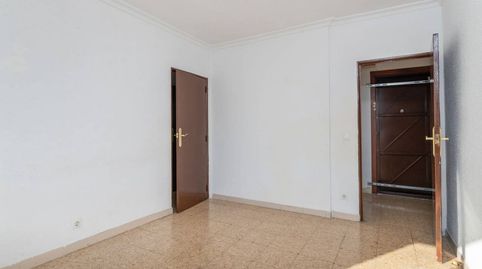 Foto 3 de Piso en venta en Calle Oca, La Alhóndiga, Getafe