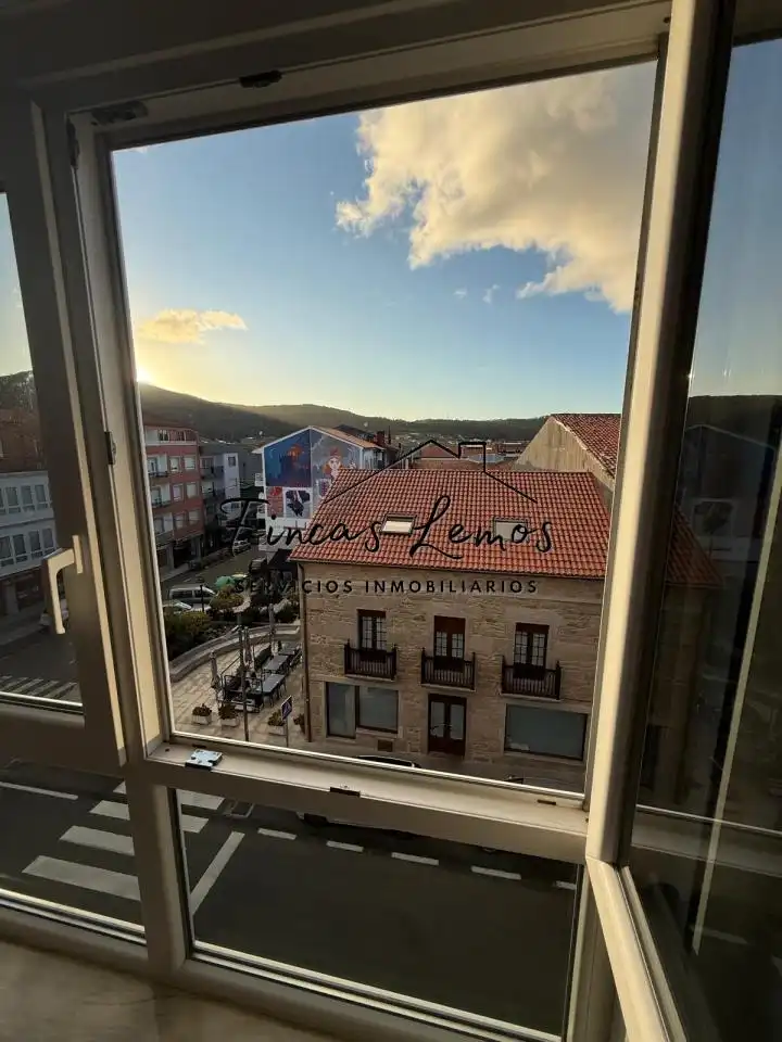 Außenansicht von Wohnung zum Verkauf in Vimianzo mit Heizung und Abstellraum