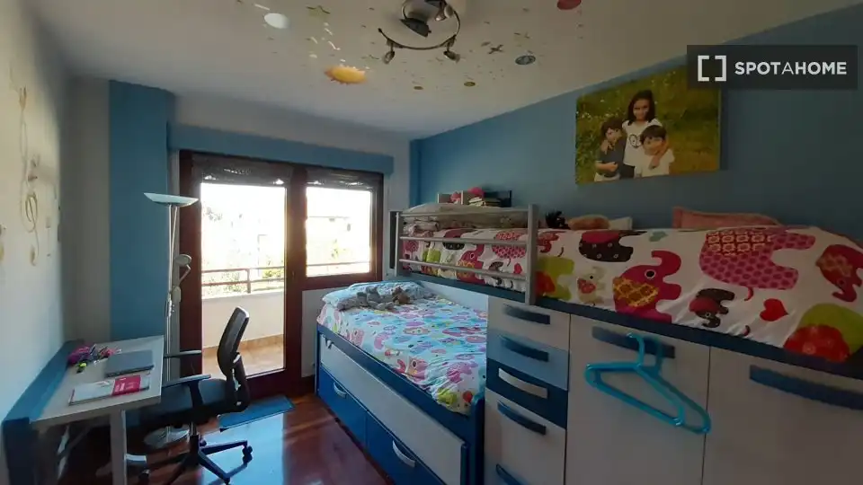 Habitación de Apartamento para compartir en Areatza con Aire acondicionado, Calefacción y Terraza