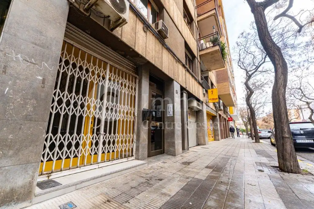Business premises to rent in Carrer Enric Granados 24, imagen 12