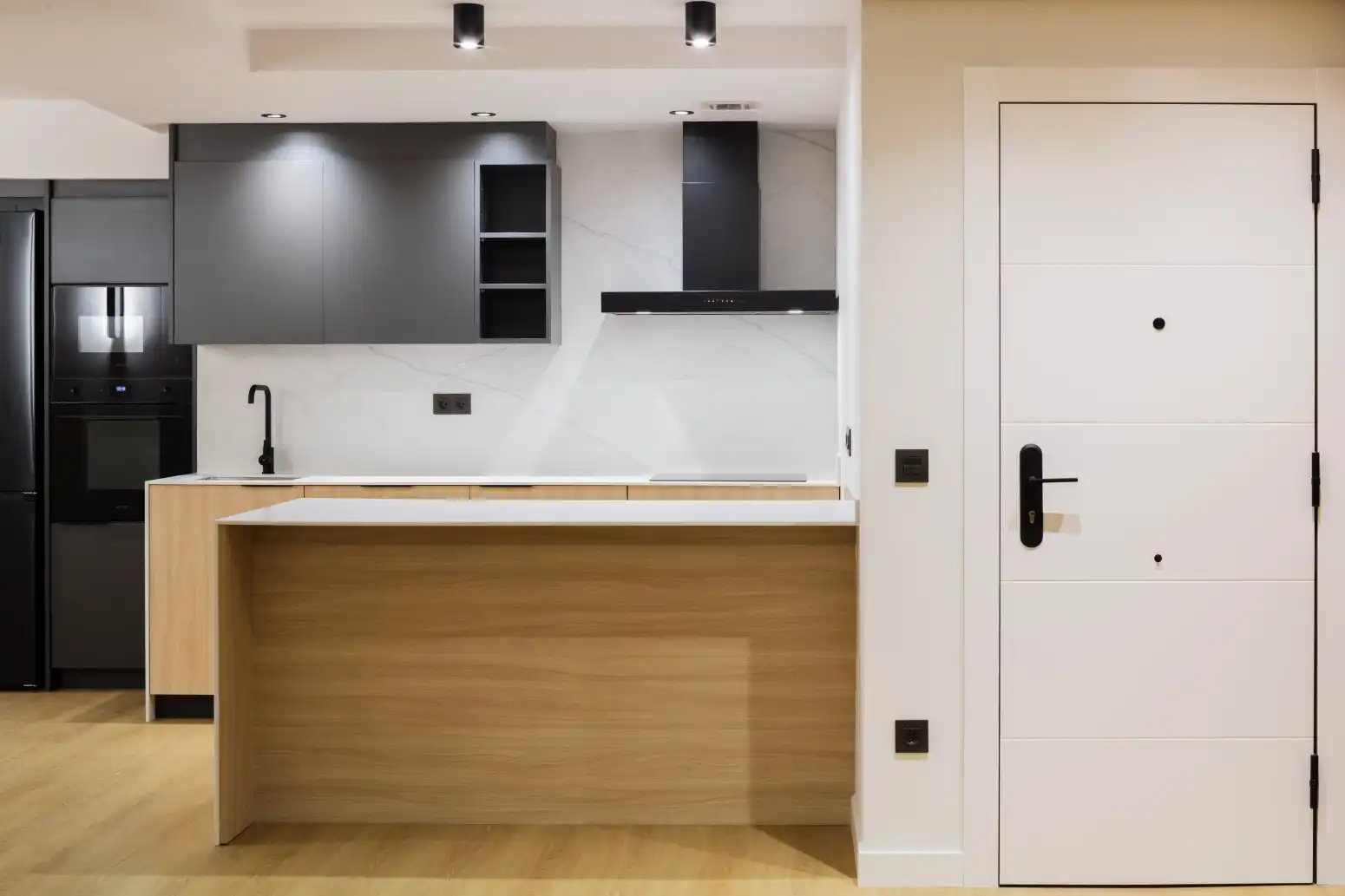 Kitchen of Flat for sale in Gijón   with Heating