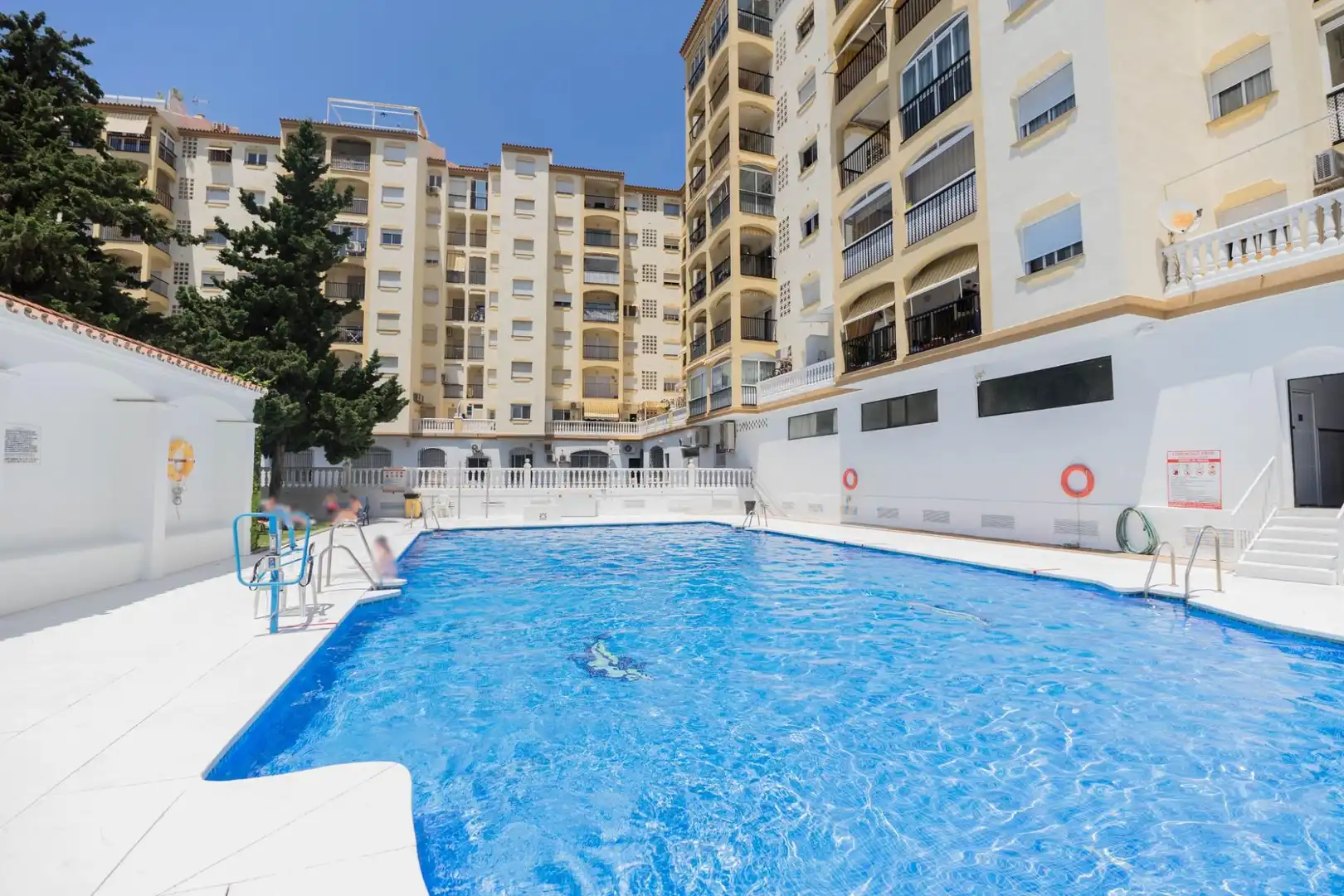 Àtic amb piscina en venda a Avenida Avenida de Ramón y Cajal, 53