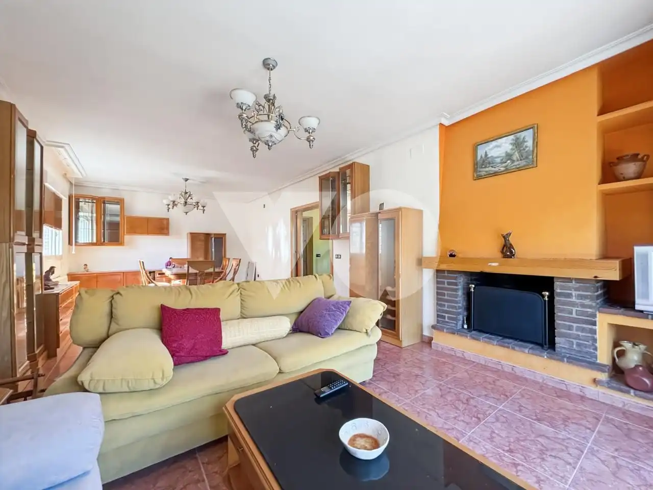 Sala d'estar de Casa o xalet en venda en Galapagar amb Calefacció, Jardí privat i Terrassa