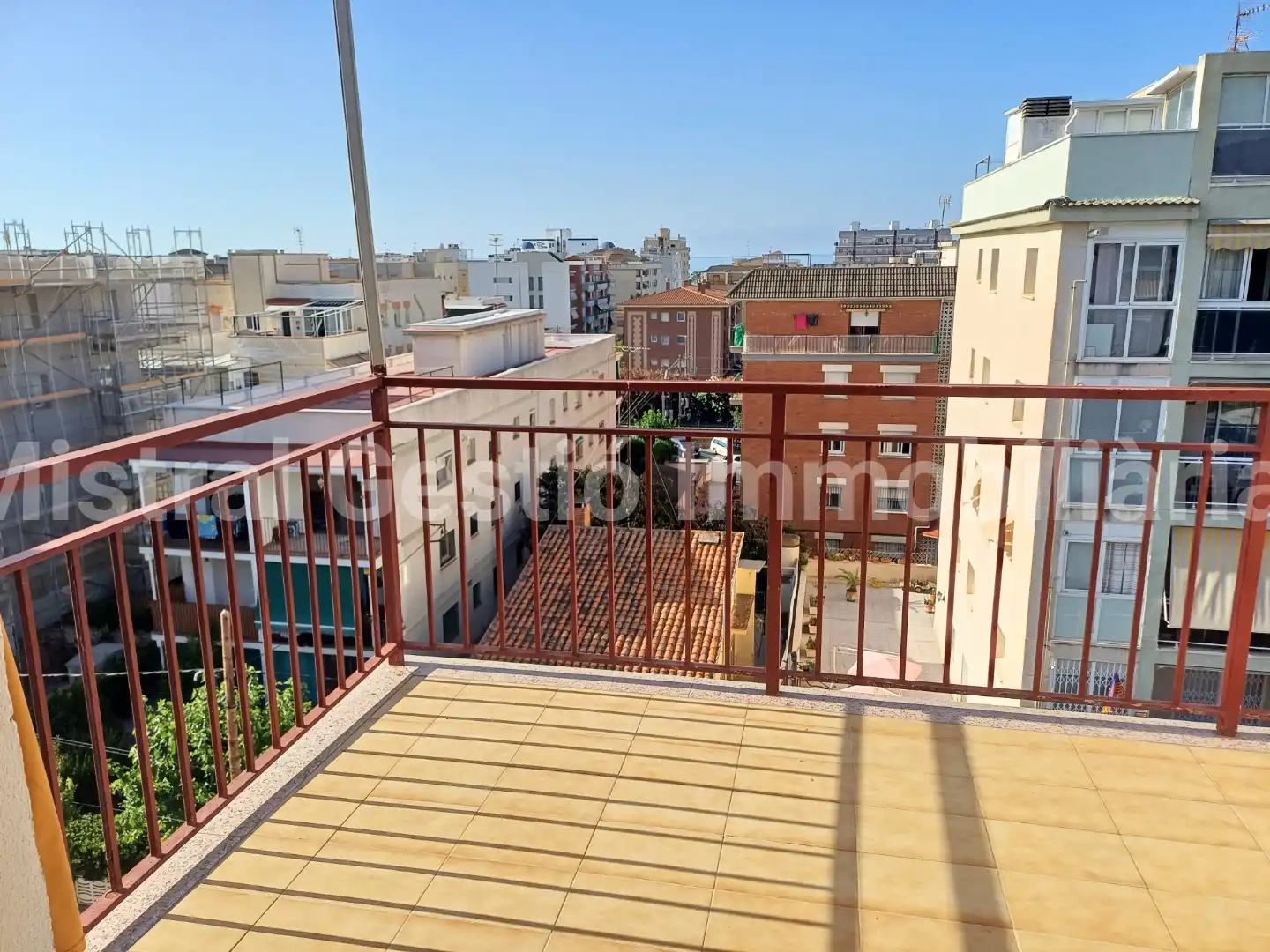 Flat with pool for sale in Carrer Emigdio Rodríguez Pita, imagen 3