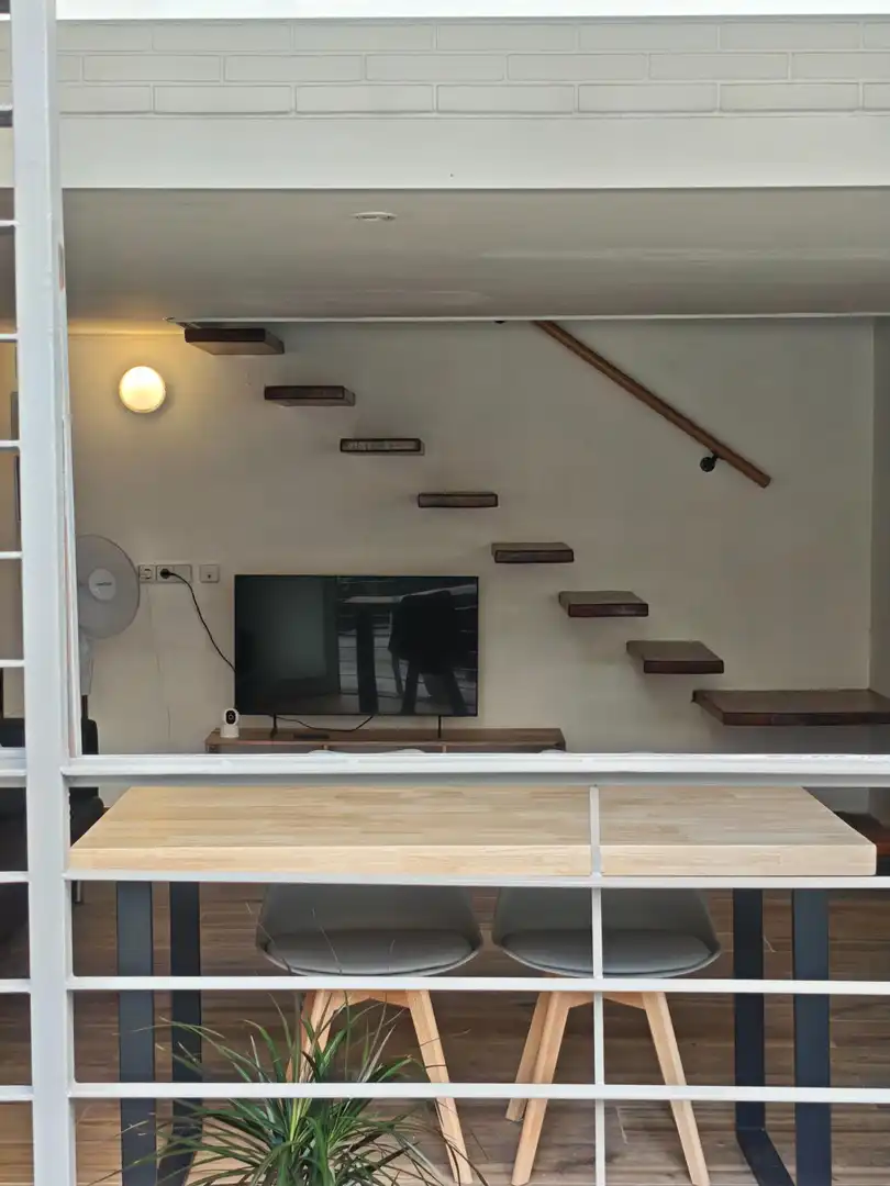 Büro zur Miete in Carrer de Felipe de Paz, La Maternitat i Sant Ramon