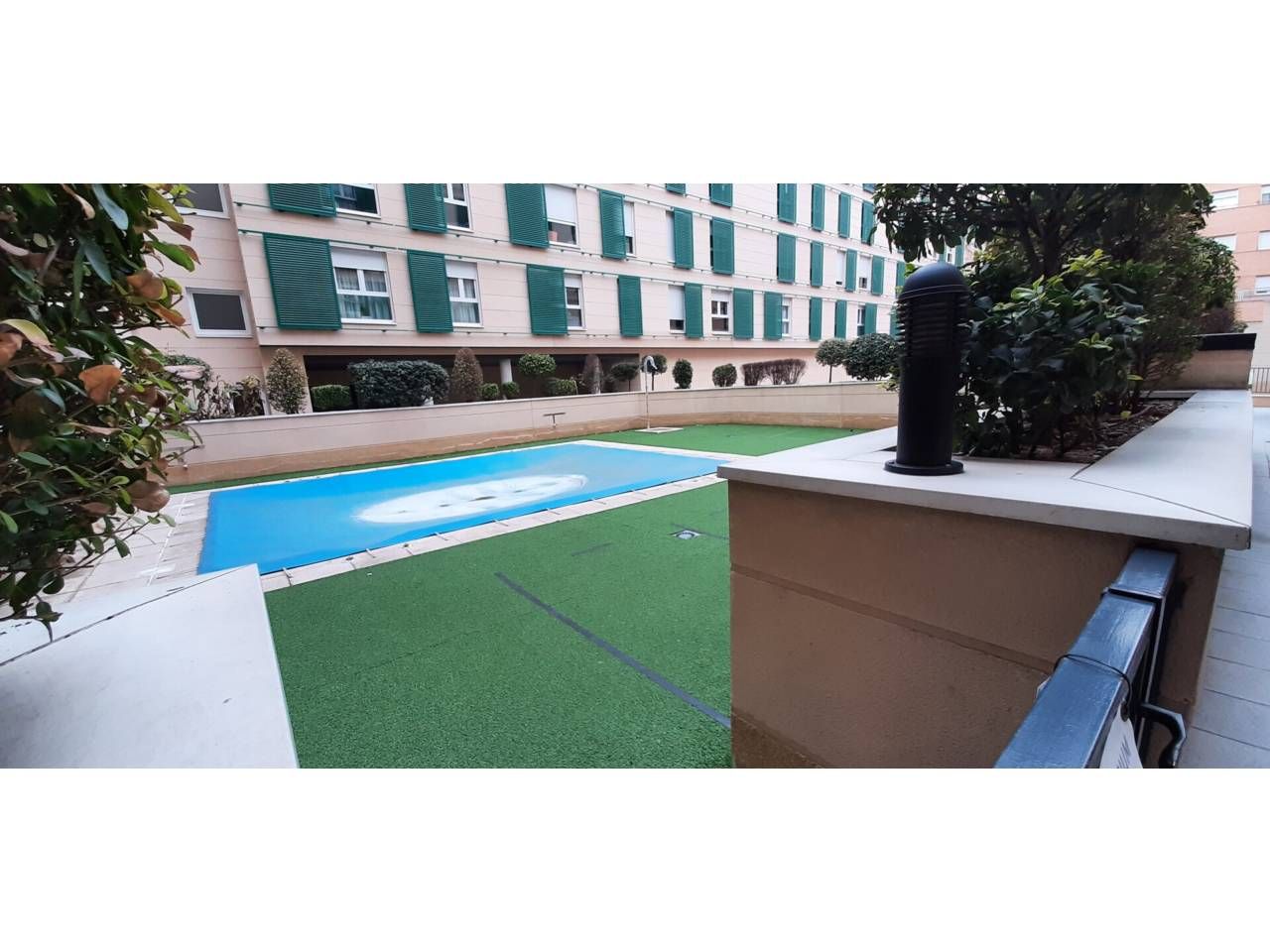 Piscina de Pis de lloguer en Parla amb Aire condicionat, Calefacció i Parquet