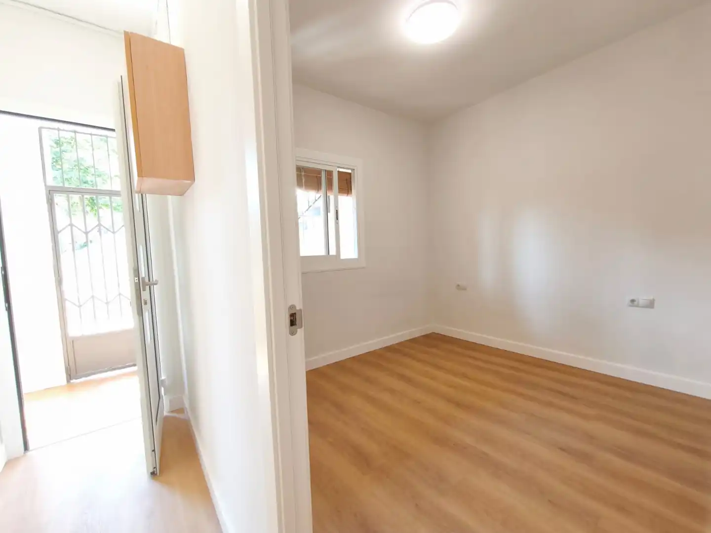 Habitación de Piso en venta en Barcelona con Parquet, Terraza y Trastero