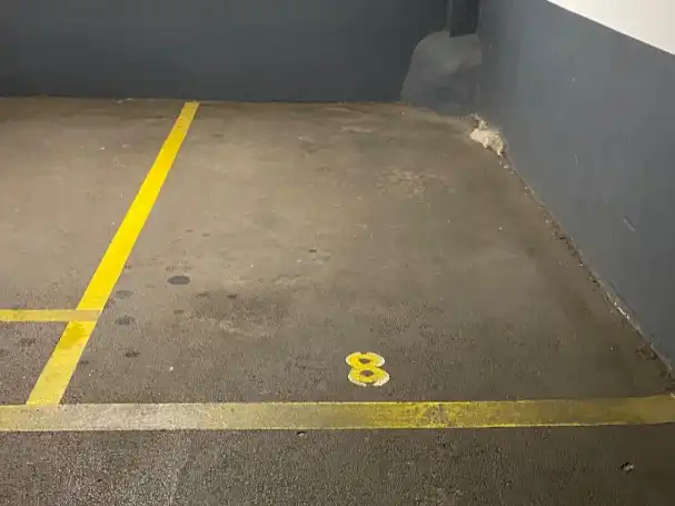Parkplatz zur Miete in Forasté 2, imagen 2