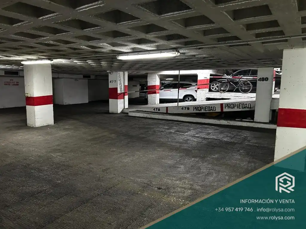 Individual con ascensor en venta en Calle Conde de Robledo 6, imagen 4