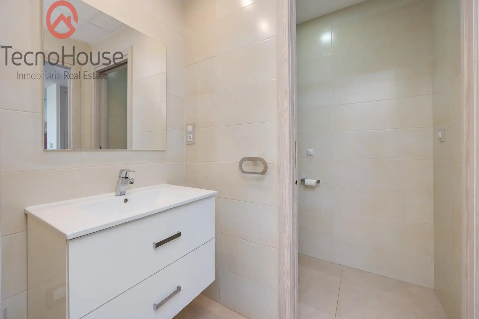 Bany de Apartament en venda en Orihuela amb Aire condicionat, Calefacció i Jardí privat