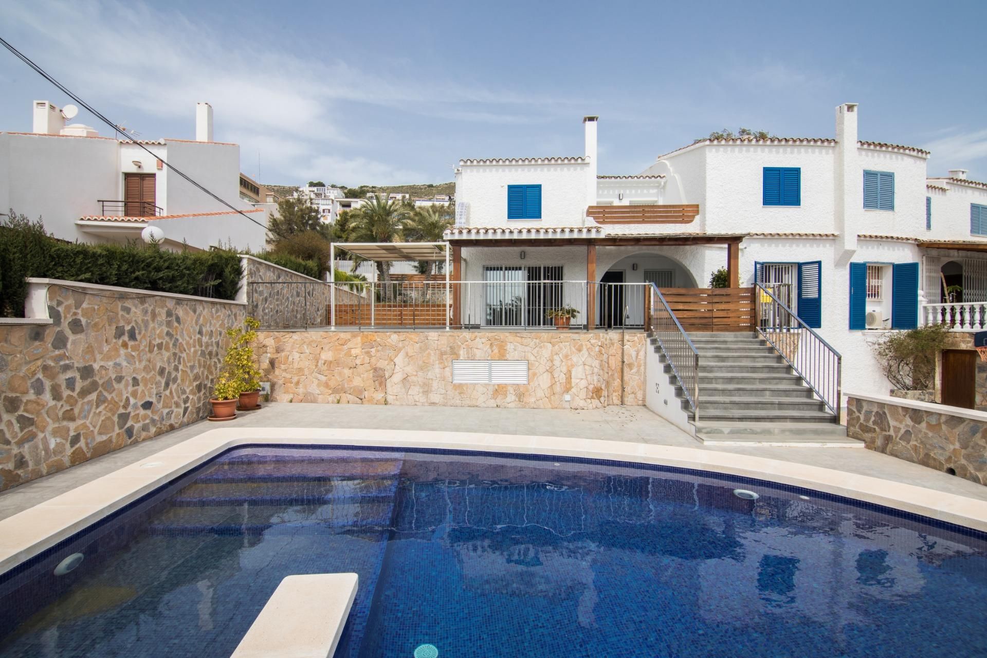 Exterior view of House or chalet for sale in Santa Pola  with Air Conditioner, Private garden and Terrace