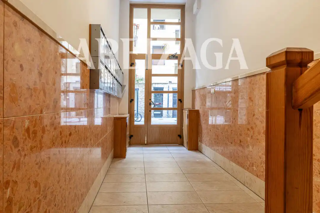 Piso en venta en Donostia - San Sebastián  con Calefacción