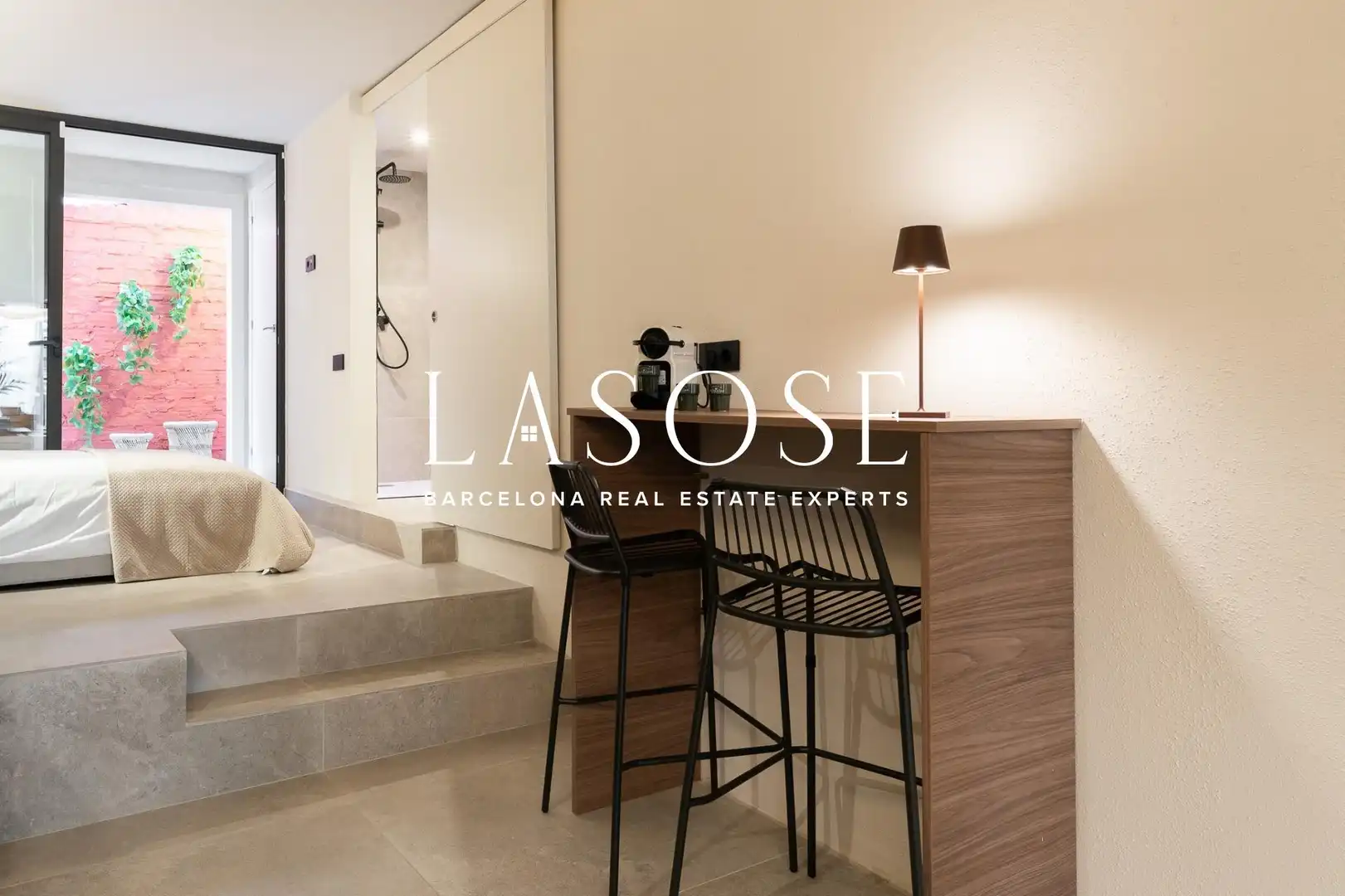 Dormitori de Apartament de lloguer en Barcelona amb Aire condicionat, Calefacció i Terrassa