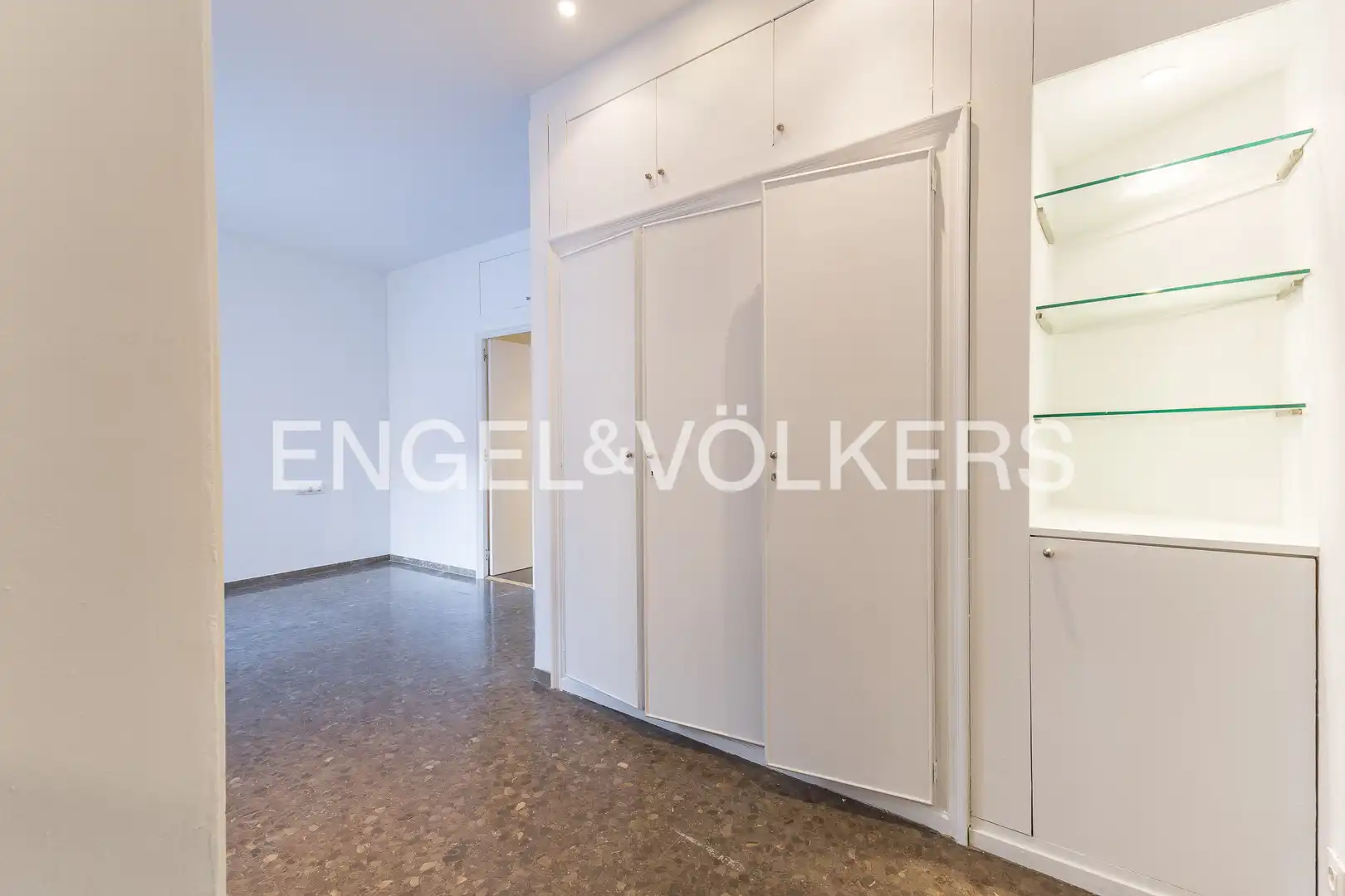 Flat for rent in Barcelona  with Air Conditioner, Heating and Parquet flooring