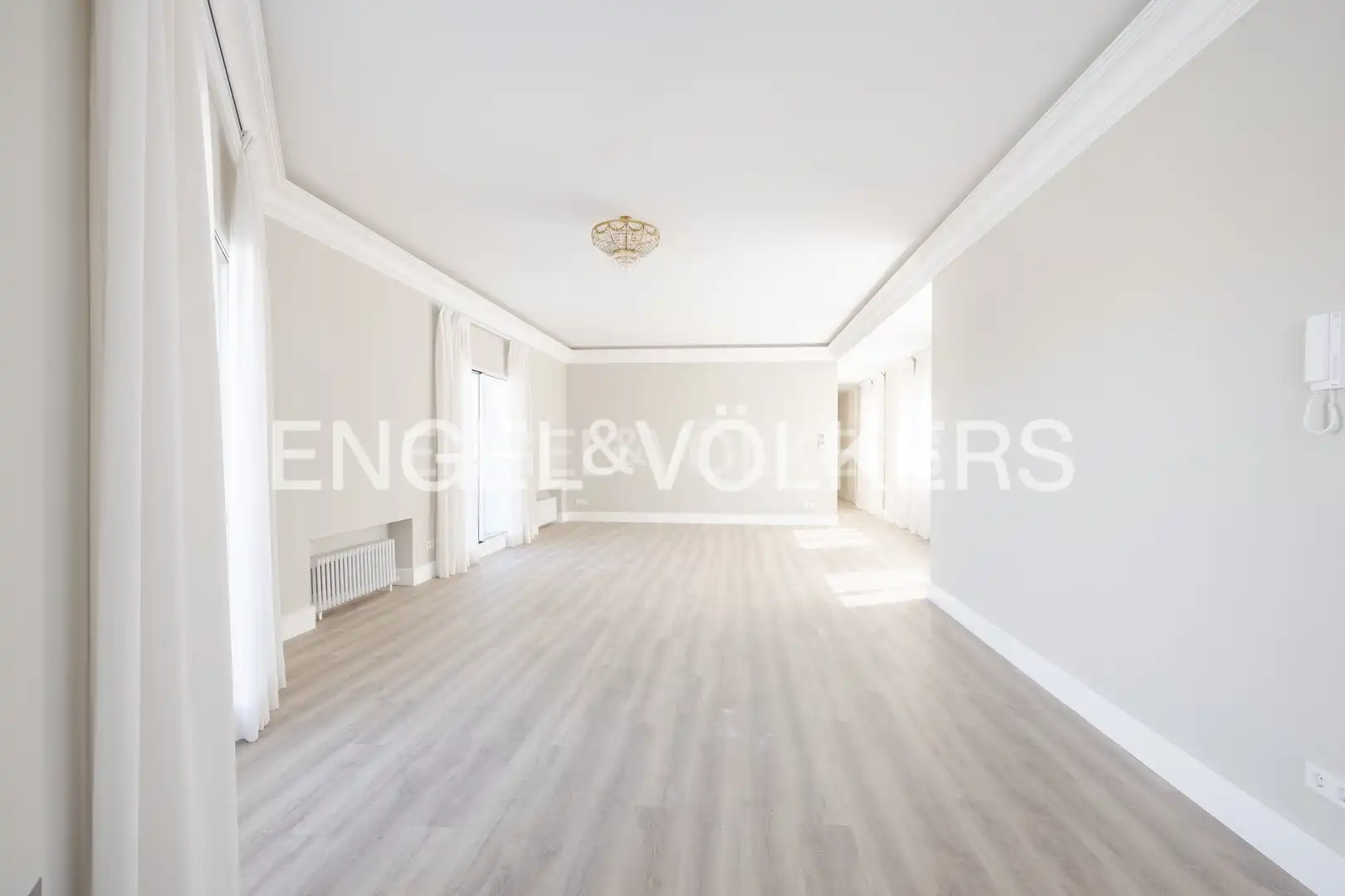 Sala d'estar de Àtic de lloguer en Madrid amb Aire condicionat, Calefacció i Terrassa