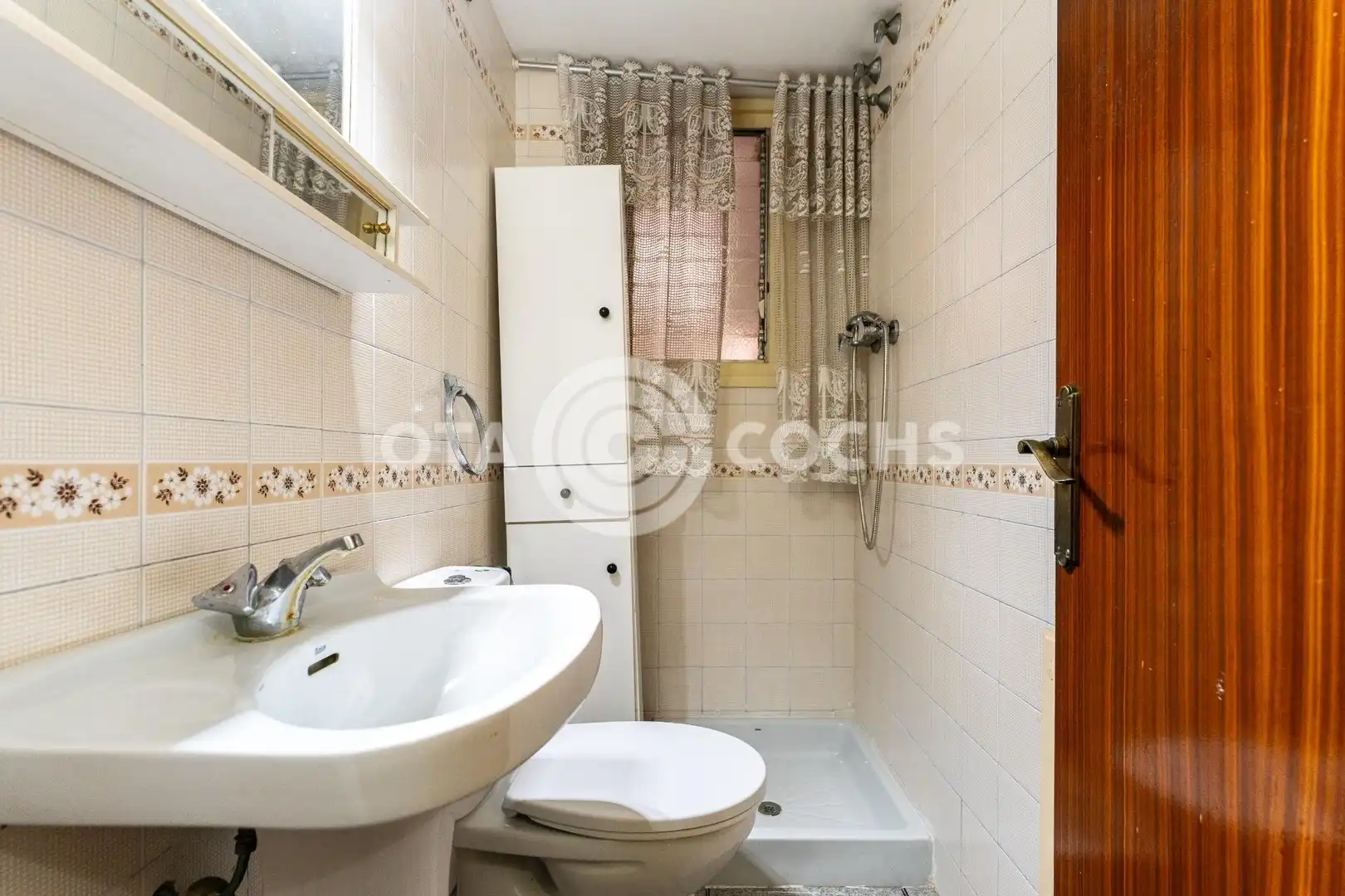 Baño de Piso en venta en Reus con Calefacción y Balcón