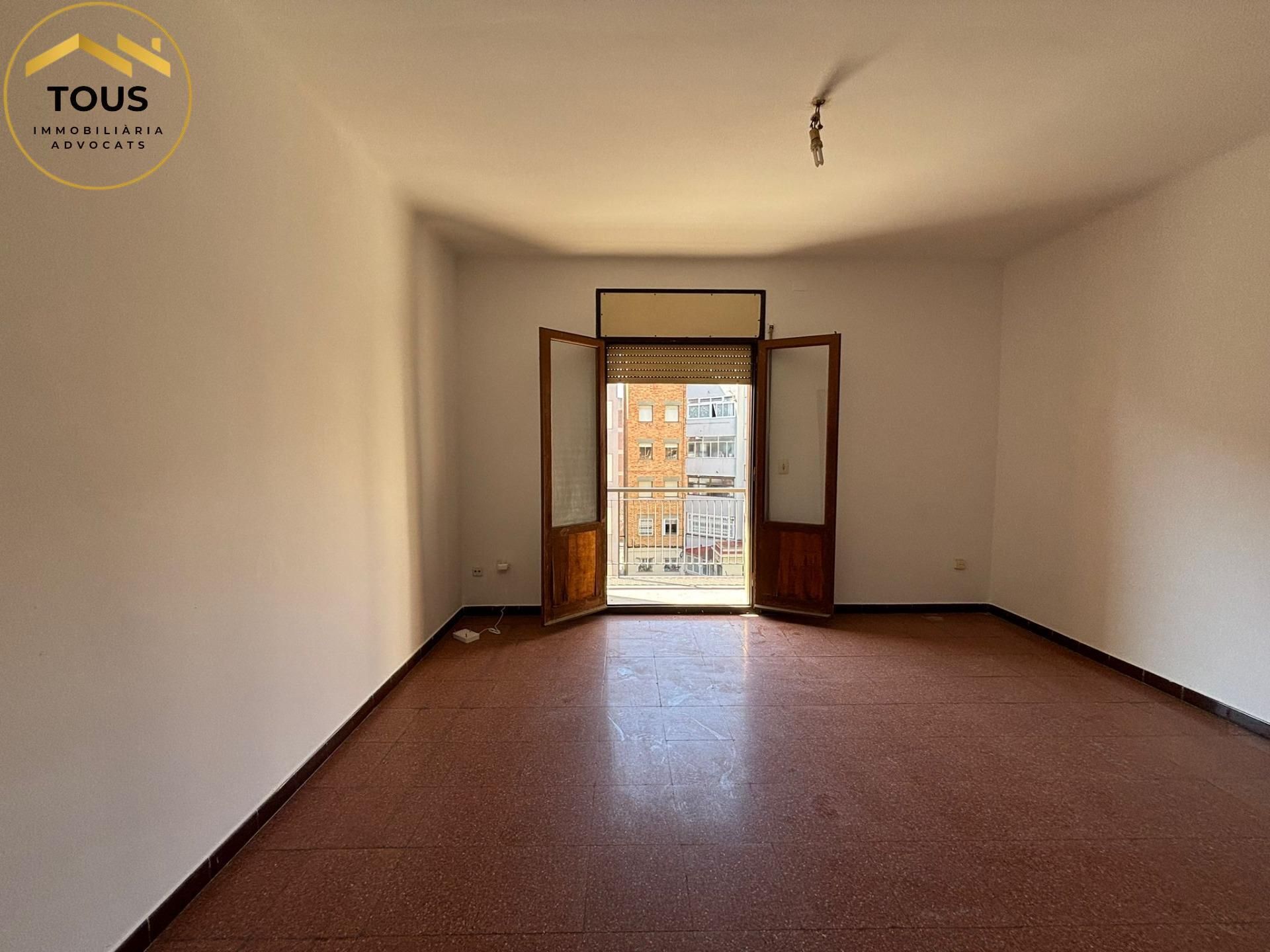 Sala d'estar de Pis en venda en  Barcelona Capital amb Terrassa i Balcó