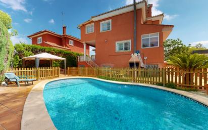 Jardí de Casa o xalet en venda en Paterna amb Terrassa i Piscina