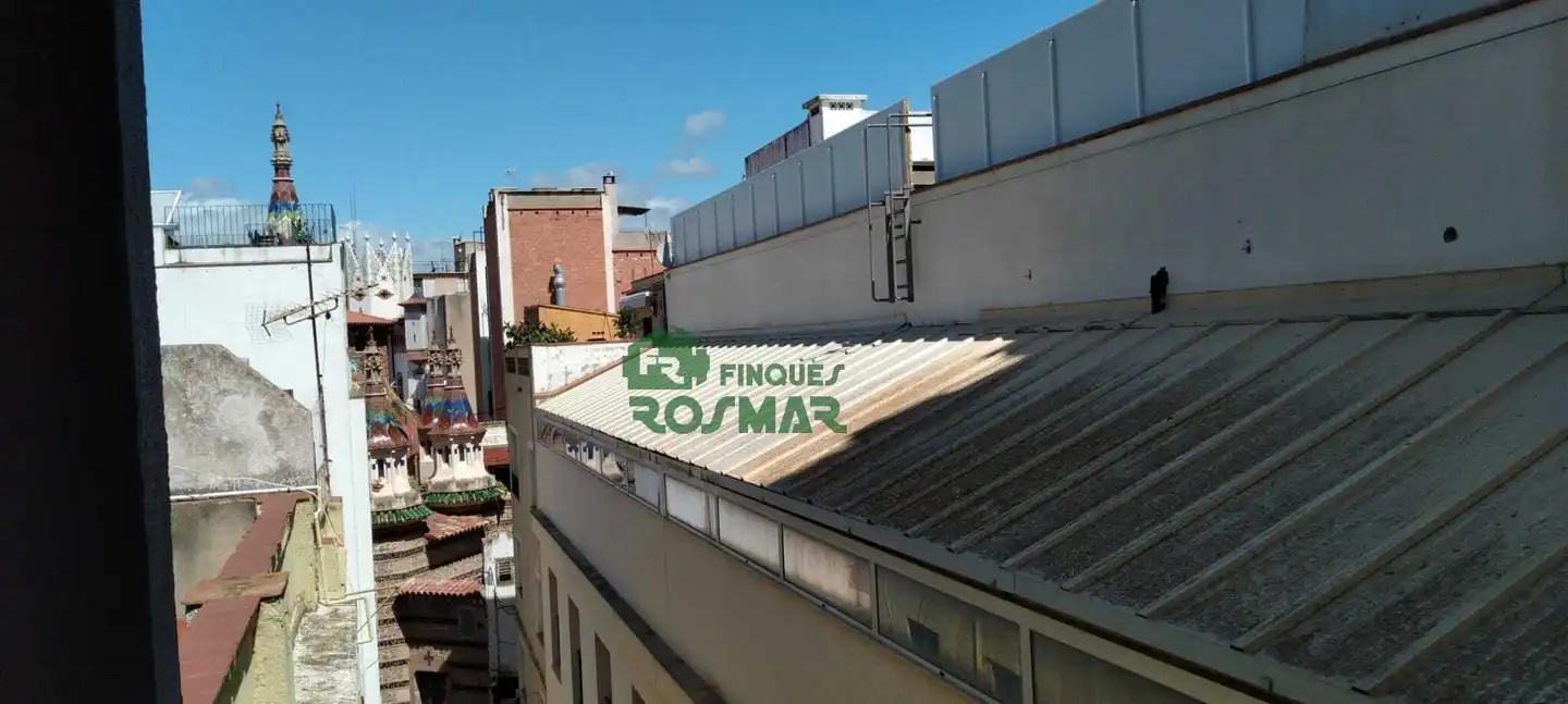 Immobles singulars amb ascensor en venda a Centre, imagen 2