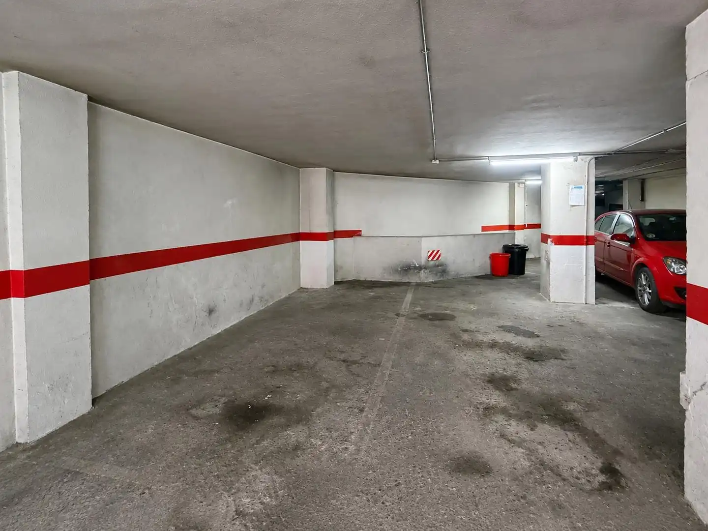 Parkplatz von Garage zur Miete in Barcelona
