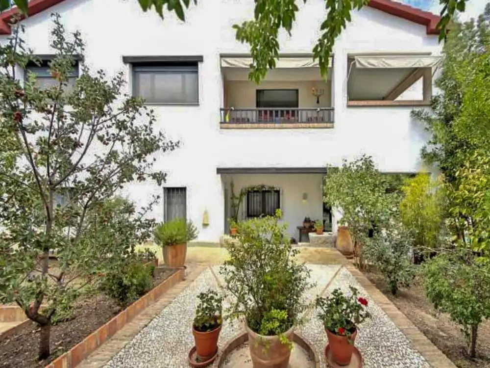 Garden of Houses for sale in Granada  with Swimming Pool