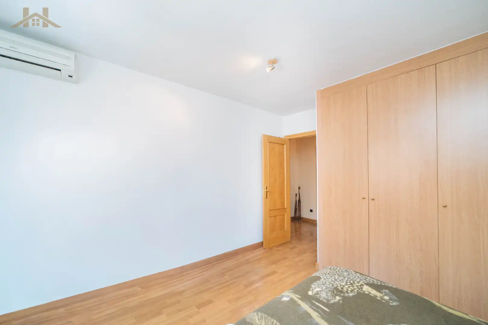 Detached homes for sale in Móstoles  with Air Conditioner, Heating and Private garden