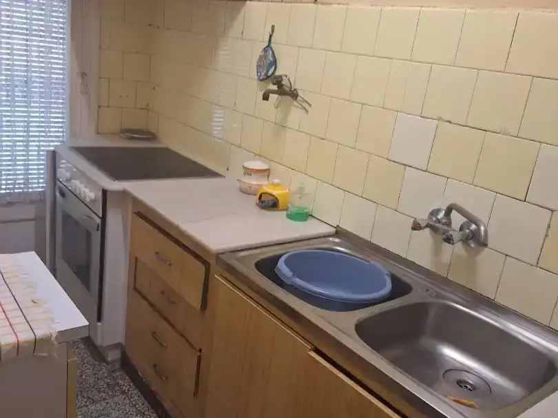Cuina de Casa o xalet de lloguer en Torres de Segre amb Aire condicionat, Moblat i Balcó