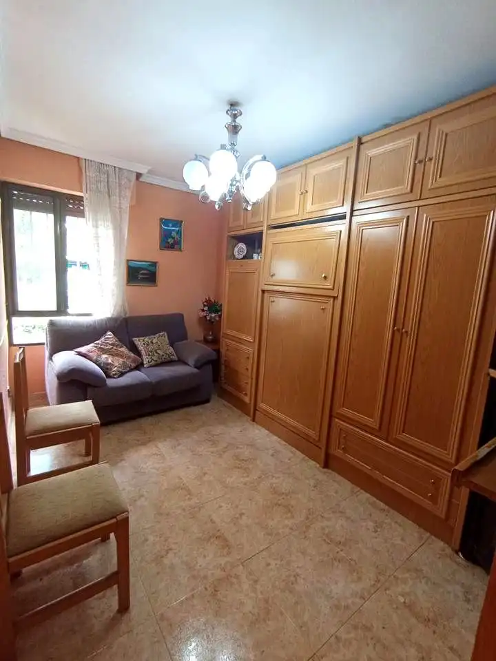 Schlafzimmer von Wohnung zur Miete in Madrid mit Möbliert