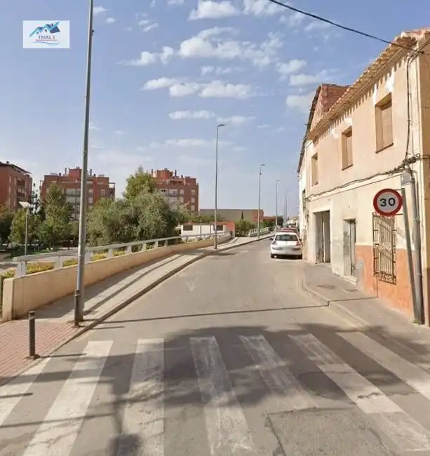 Einzelparkplatz zum Verkauf in Calle Juan José Martínez Ferra, imagen 2