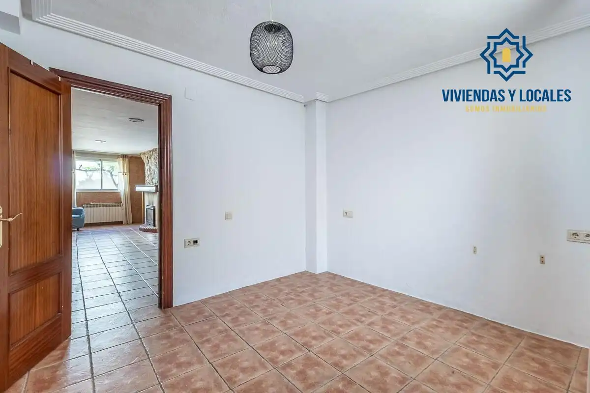 Reihenhaus zum Verkauf in Huétor Vega, imagen 17