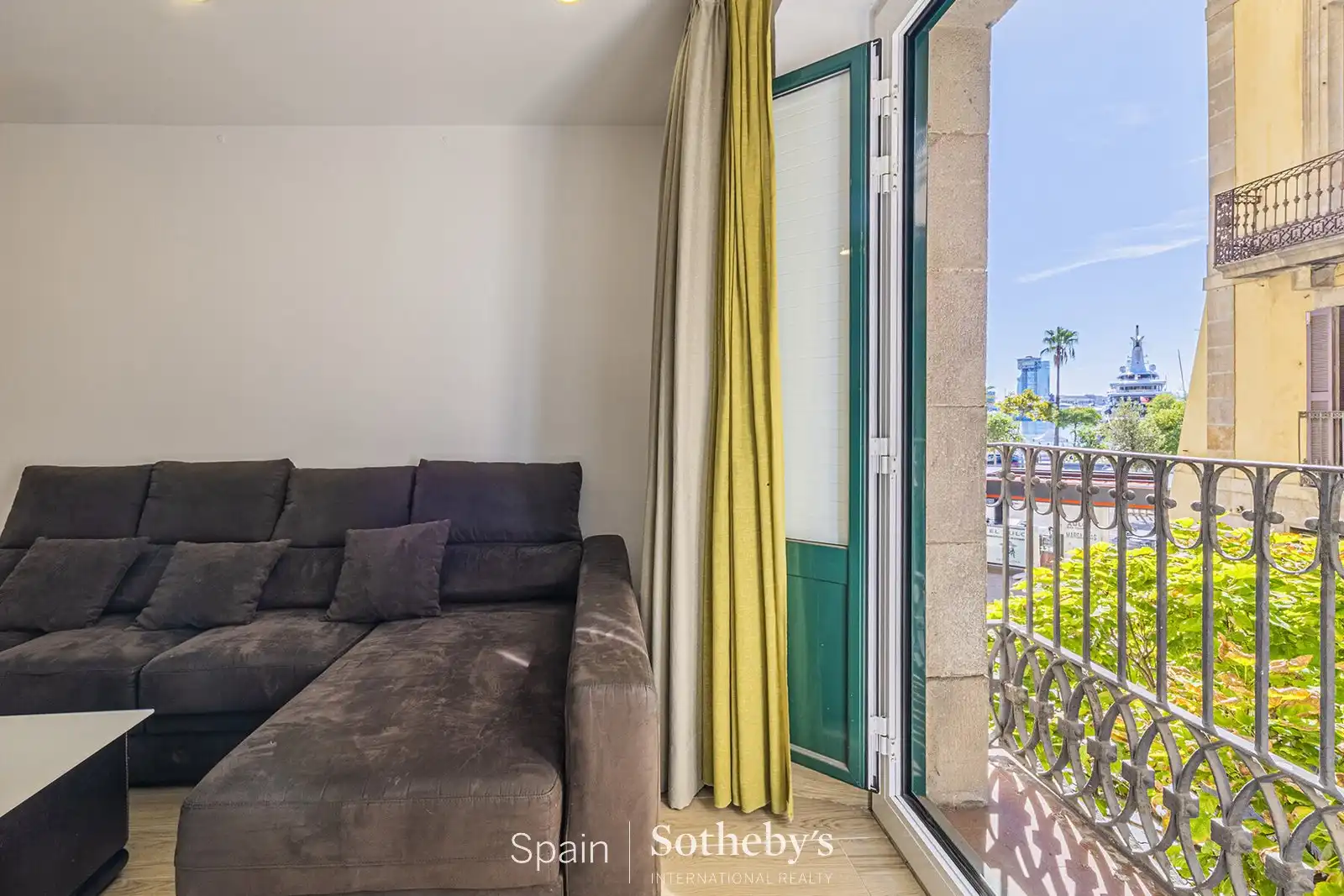 Apartment zum Verkauf in Ciutat Vella, imagen 2