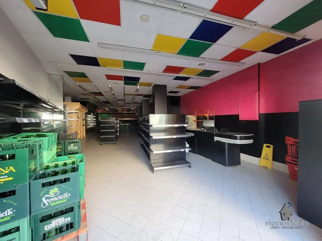 Gewerbefläche zur Miete in Calle Jesús Alonso Braga, imagen 3