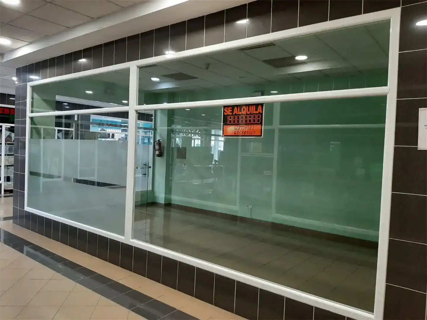 Local en venda en Osuna amb Aire condicionat