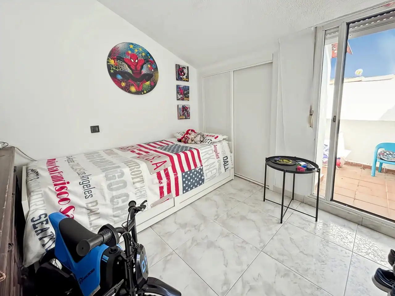 Habitación de Dúplex en venta en Colmenarejo con Terraza