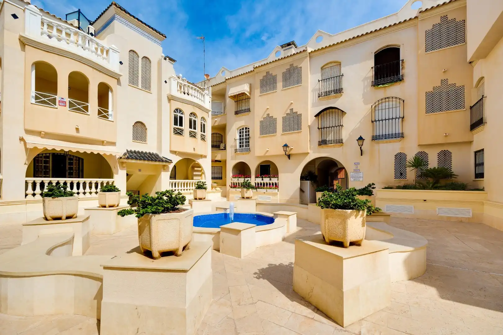 Apartament amb terrassa en venda a Avenida ROENTGEN, imagen 34