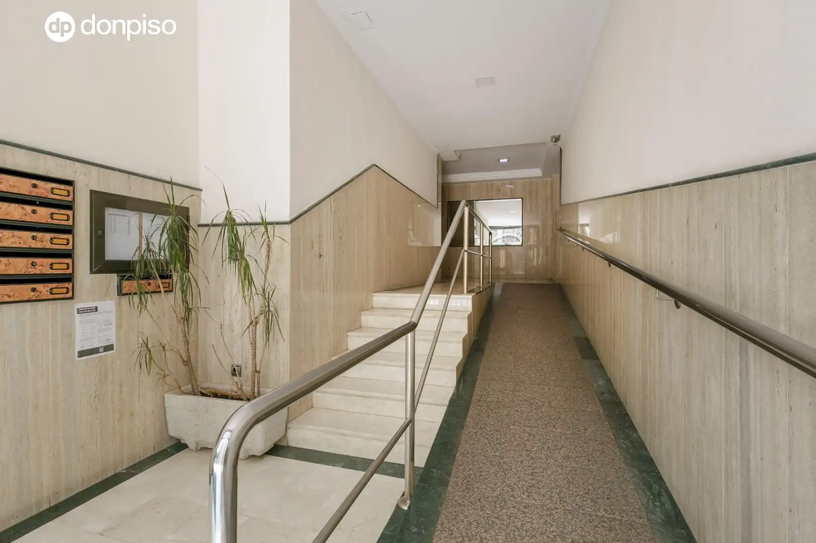 Wohnung zum Verkauf in Granada mit Heizung