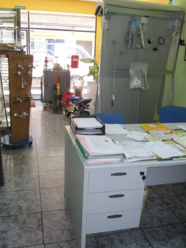 Local comercial en venda a Calle Sancho Ordoñez 3 24007 Leon, imagen 2