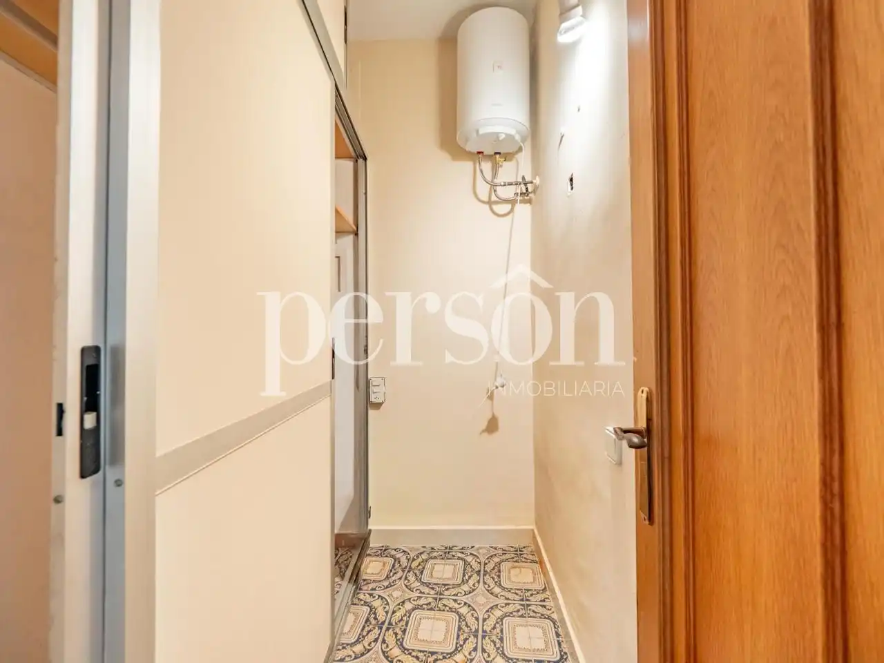 Flat for sale in Valencia  with Parquet flooring and Balcony